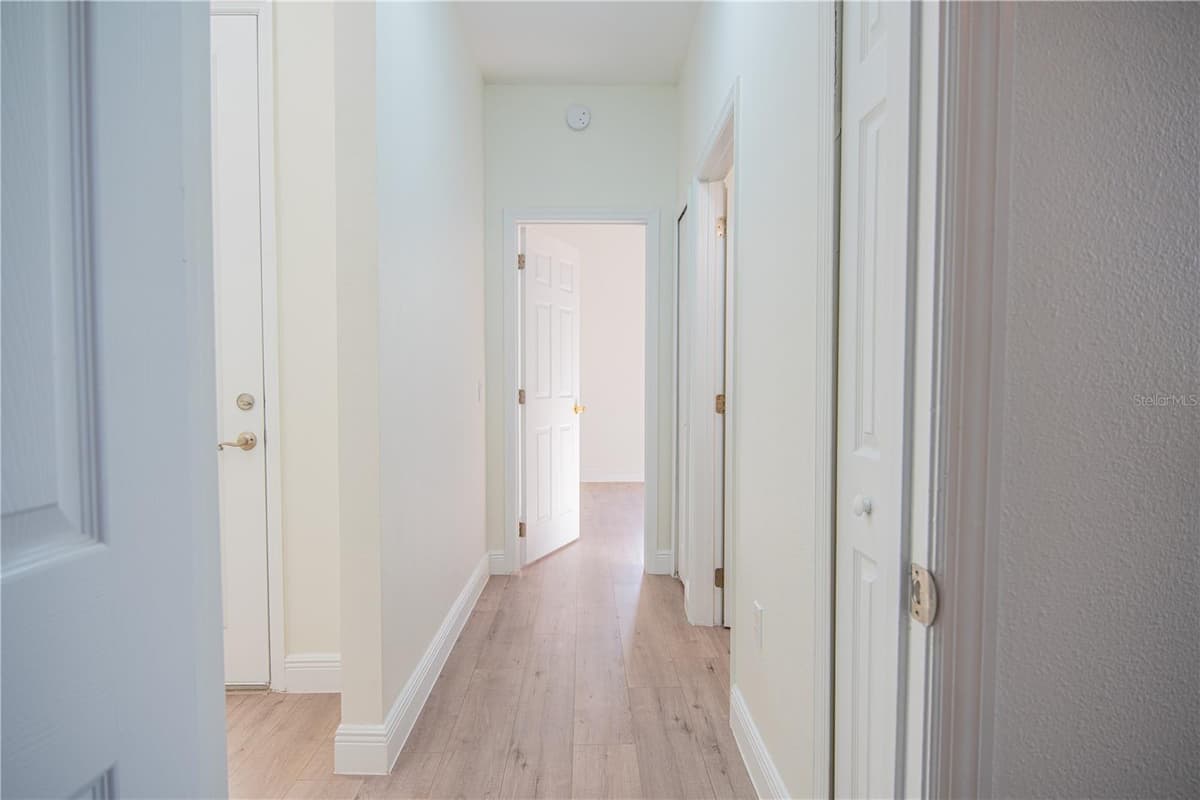 9516 PICCADILLY SKY WAY — photo 20 of 30