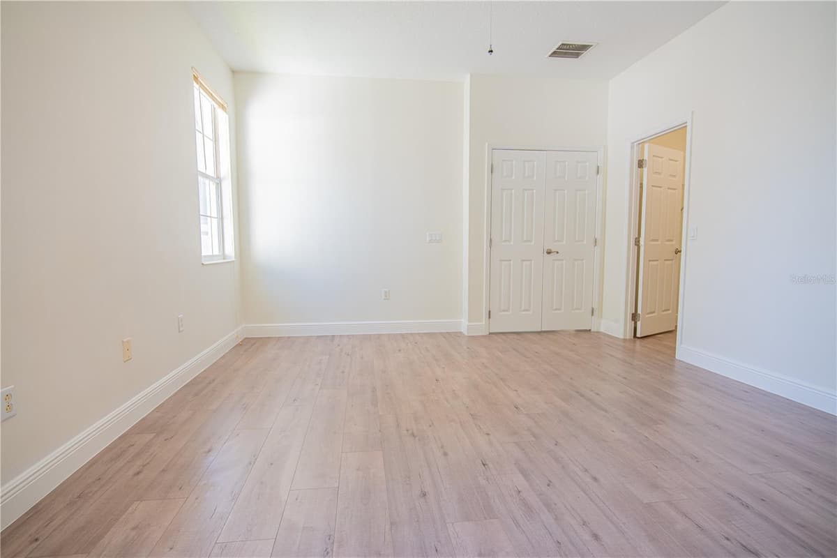 9516 PICCADILLY SKY WAY — photo 19 of 30