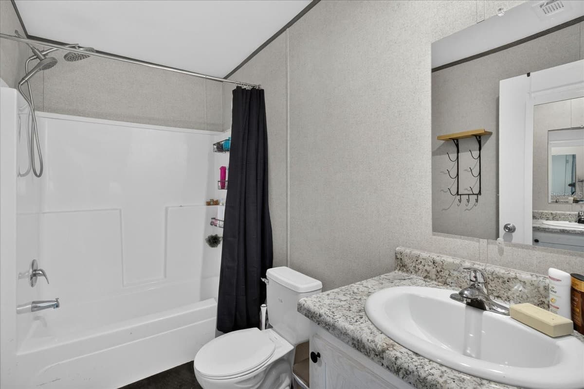 5139 ORLANDO AVENUE — photo 21 of 29