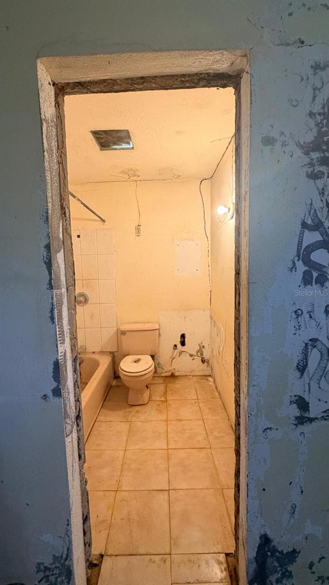 171 YAGRUMO STREET. BARRIO CORRALES — photo 17 of 33