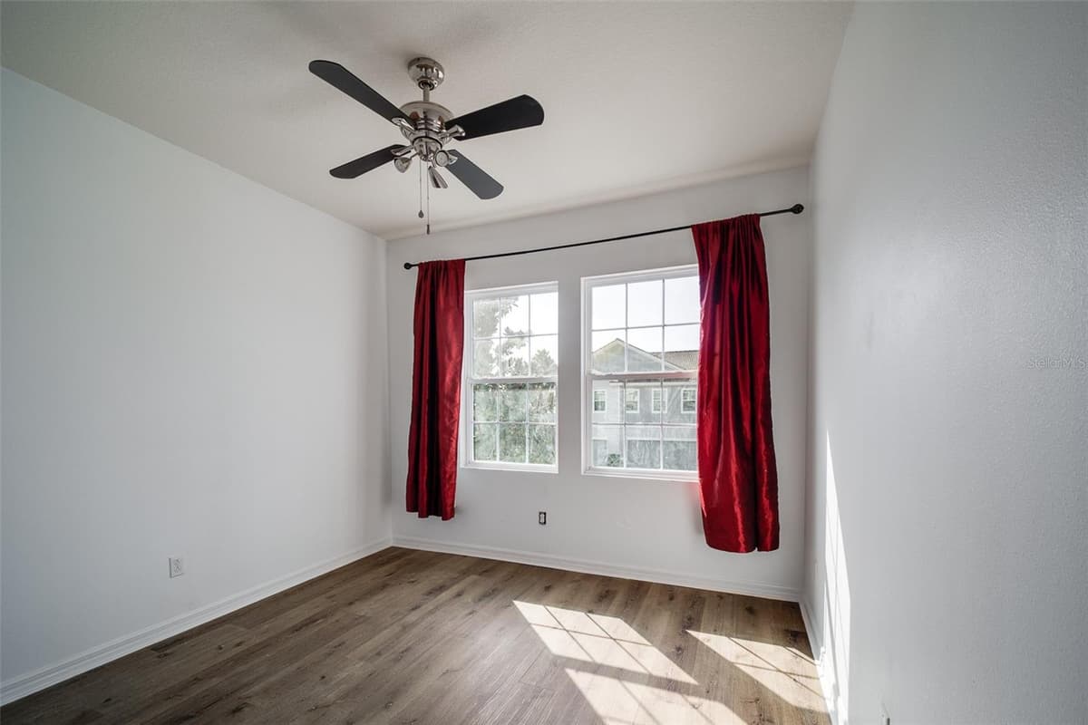 9217 SHEPTON STREET — photo 23 of 28