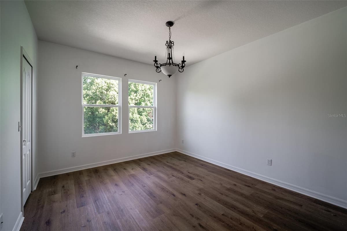 9217 SHEPTON STREET — photo 13 of 28