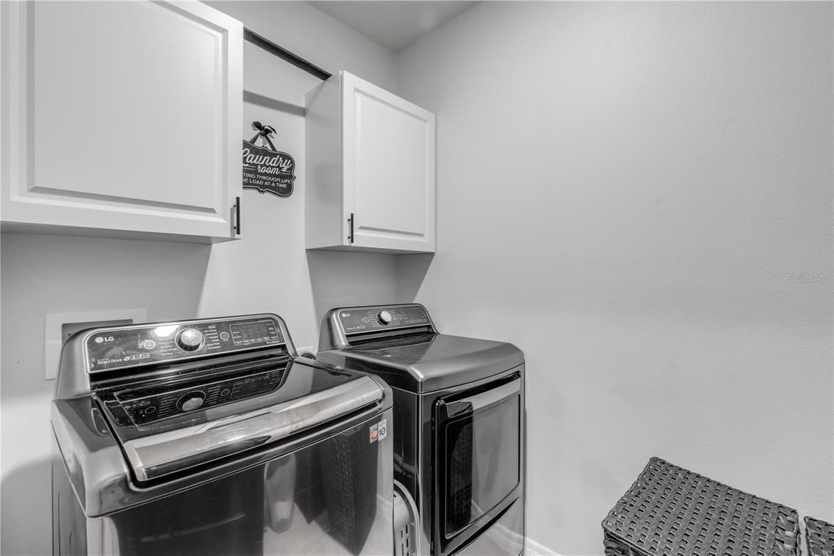 143 OLD MILL POND RD — photo 26 of 61
