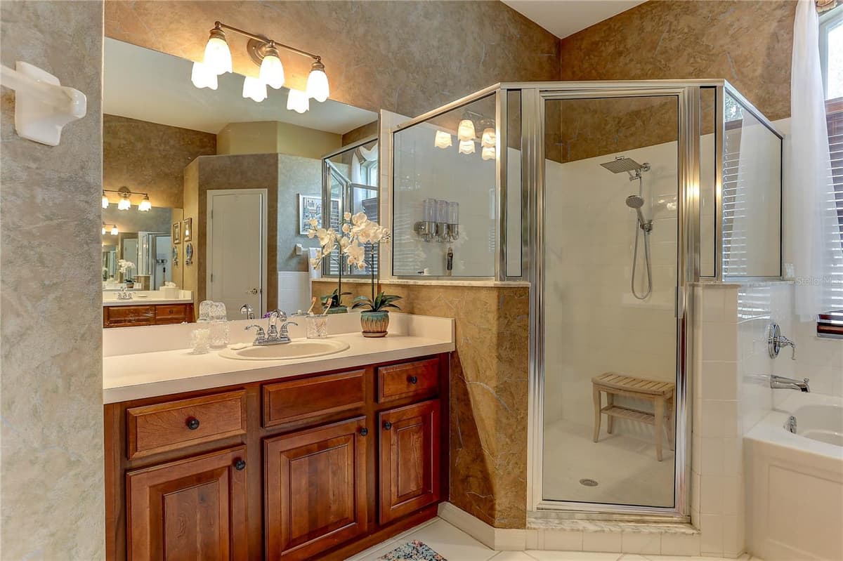 3815 RED BLUFF CT — photo 32 of 42
