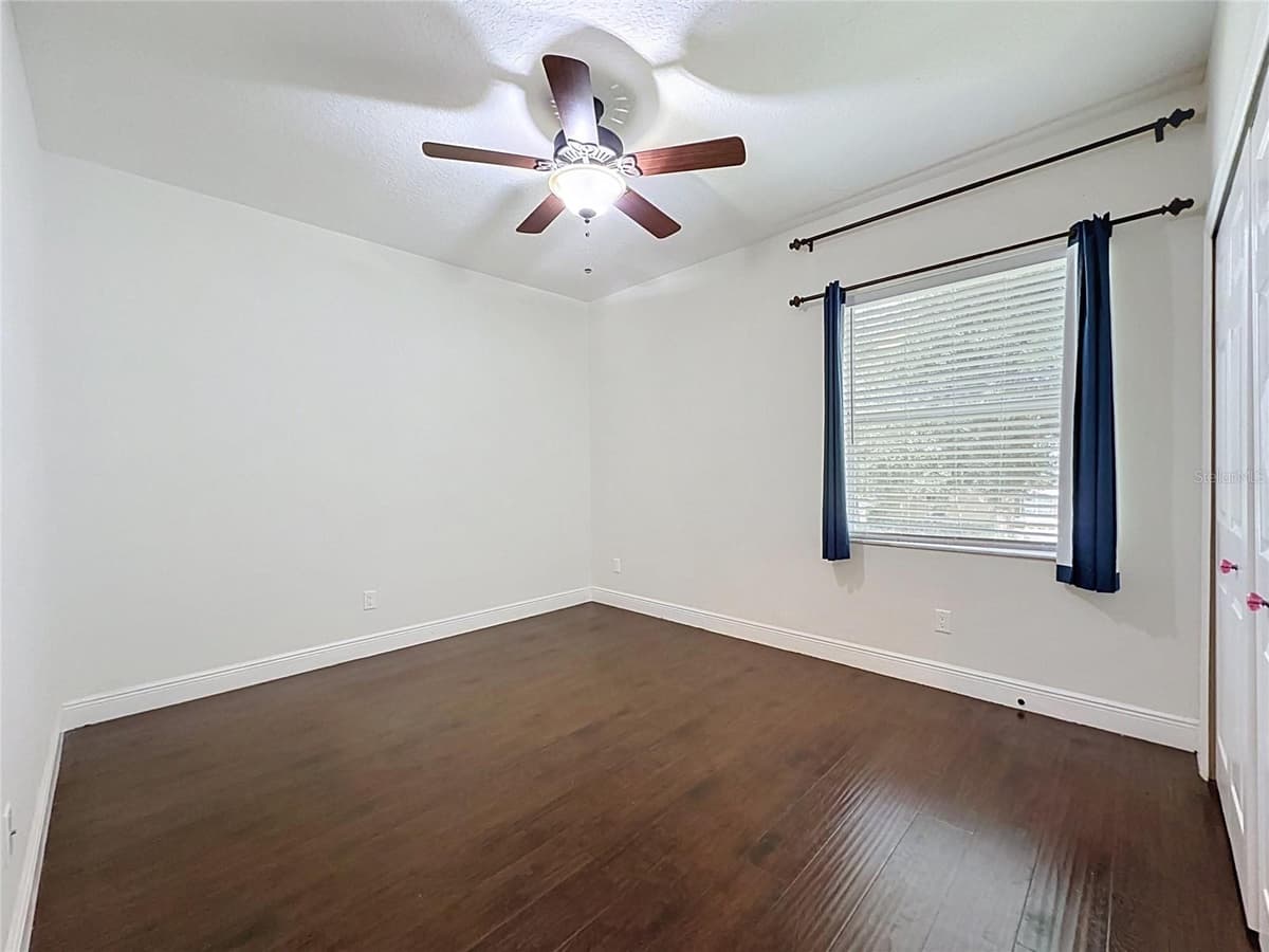 2705 KNIGHTSBRIDGE ROAD — photo 29 of 56