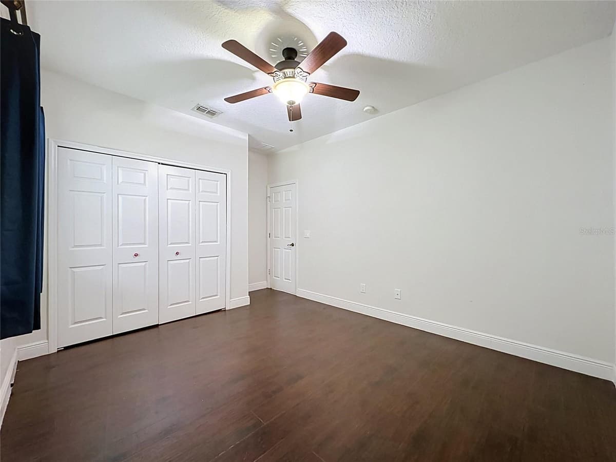 2705 KNIGHTSBRIDGE ROAD — photo 31 of 56
