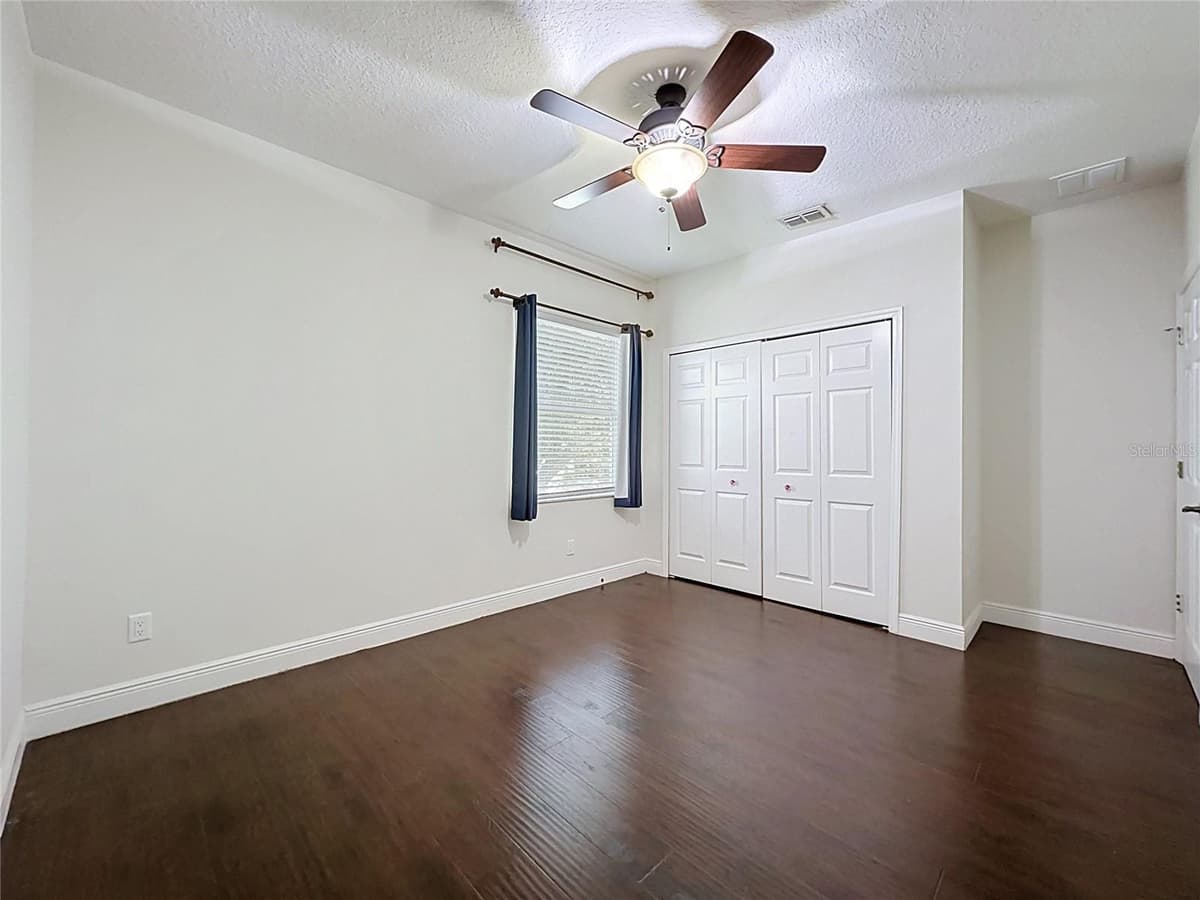 2705 KNIGHTSBRIDGE ROAD — photo 30 of 56