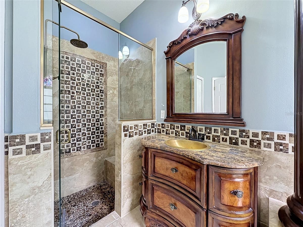 2705 KNIGHTSBRIDGE ROAD — photo 23 of 56