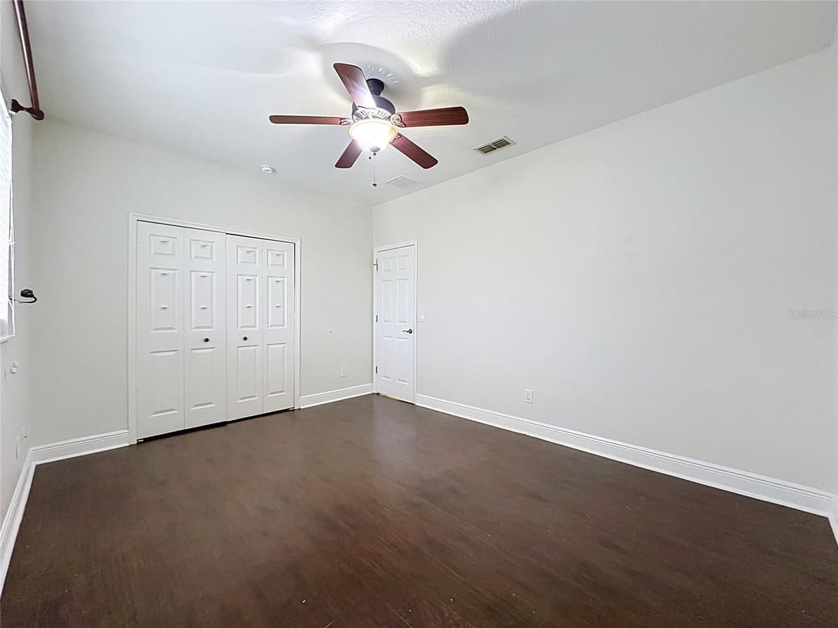 2705 KNIGHTSBRIDGE ROAD — photo 33 of 56