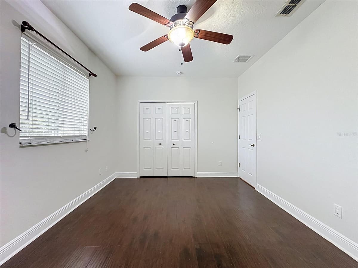 2705 KNIGHTSBRIDGE ROAD — photo 34 of 56