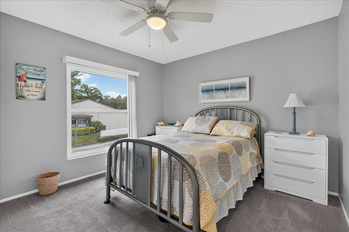 1250 PINELLAS AVENUE — photo 25 of 56