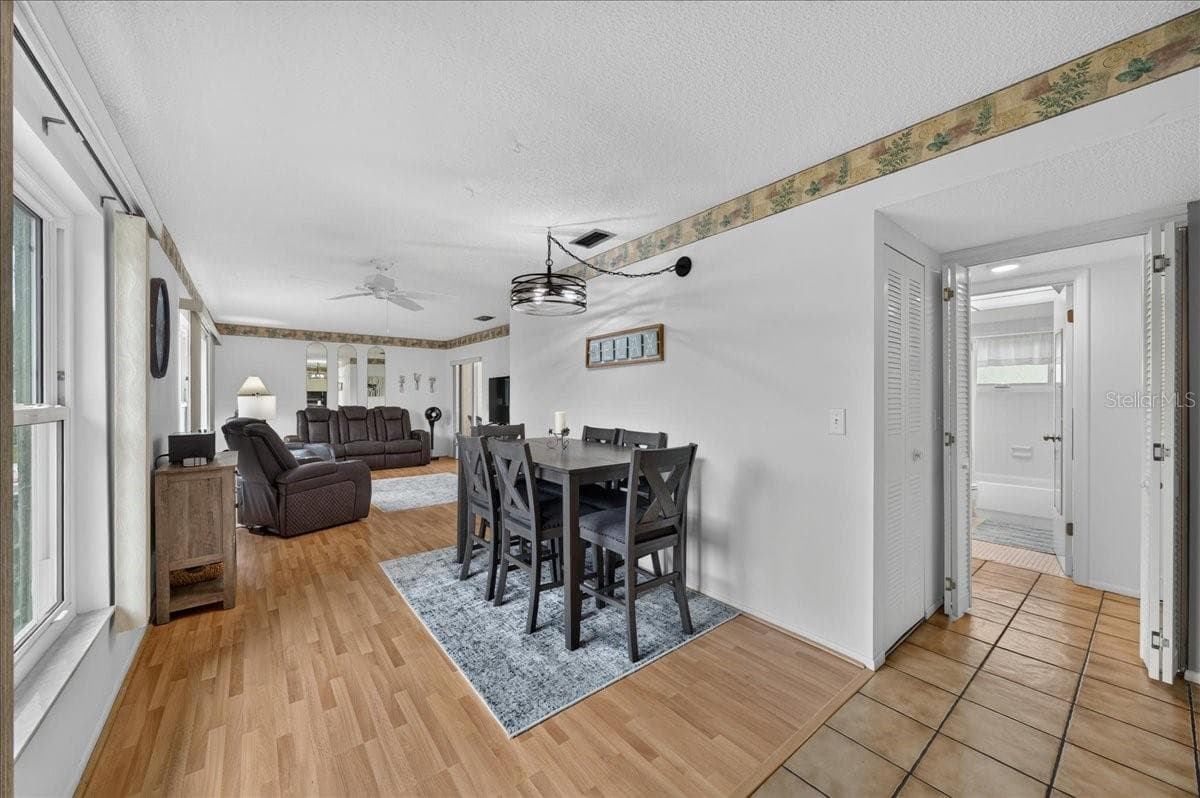 1250 PINELLAS AVENUE — photo 3 of 56