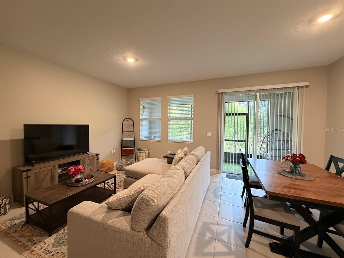 10805 FANNING SPRINGS COURT — photo 7 of 11