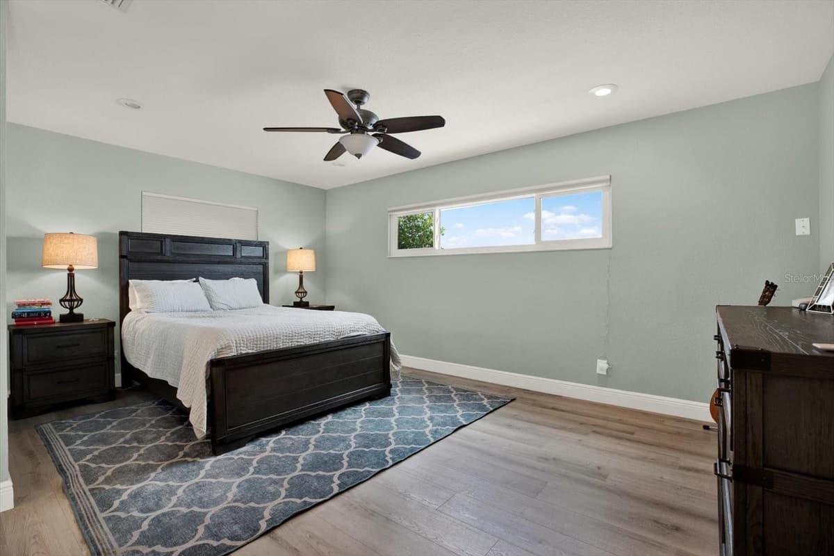 960 BOCA CIEGA ISLE DRIVE — photo 29 of 41