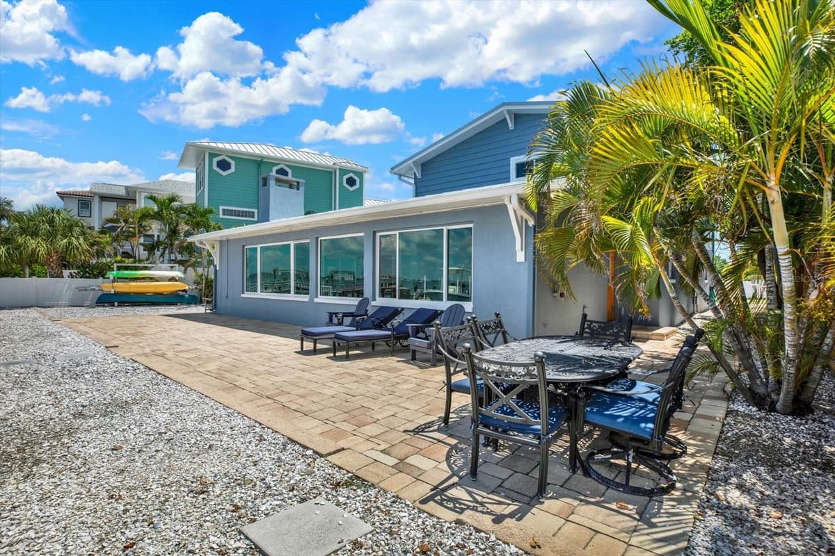 960 BOCA CIEGA ISLE DRIVE — photo 39 of 41