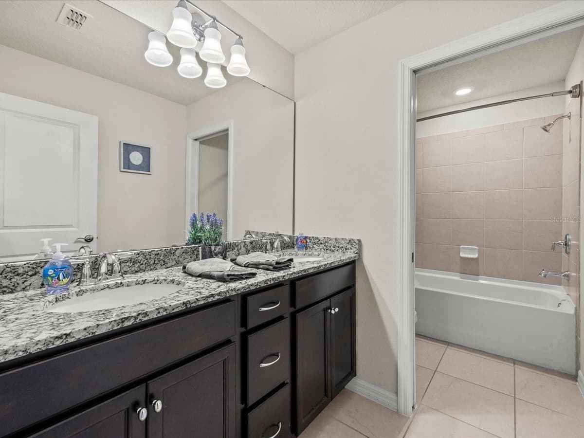 3281 LILAC WAY — photo 32 of 48