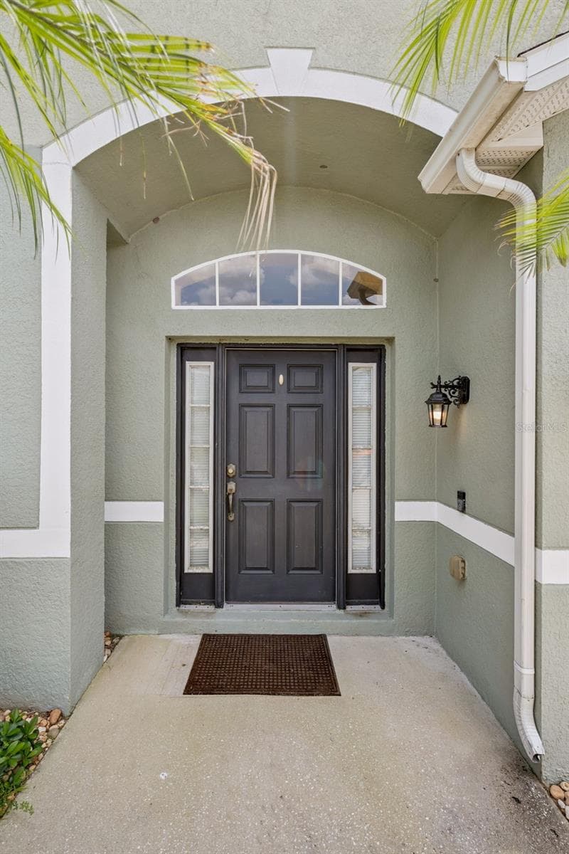 327 MARATHON LANE — photo 3 of 34