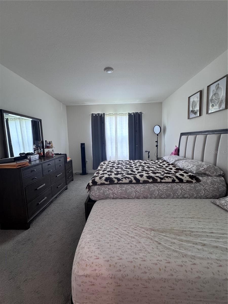 641 GRIFFON AVENUE — photo 35 of 46