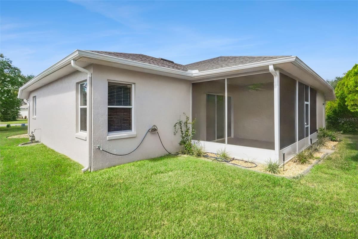 5325 FANTASY WAY — photo 6 of 41