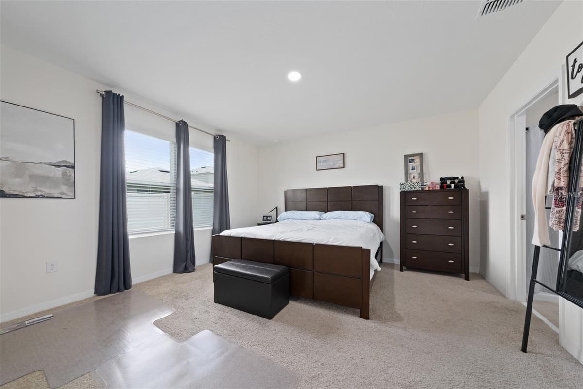 2211 TAY WES DRIVE — photo 3 of 6