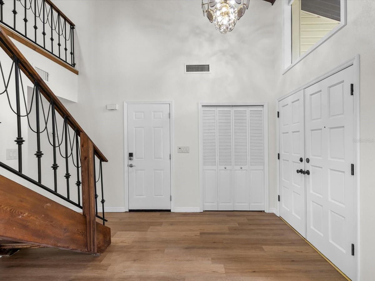 8720 AIRWAY BOULEVARD — photo 14 of 93