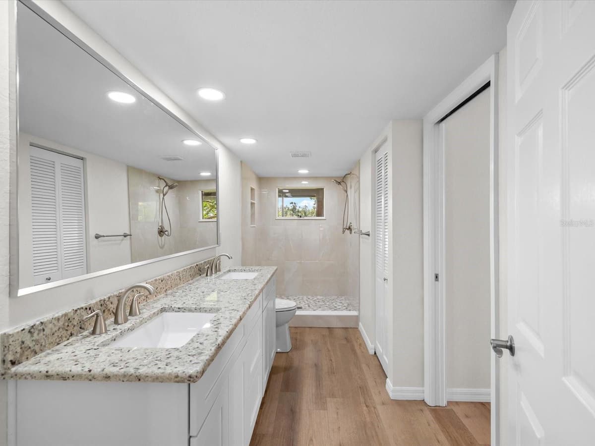8720 AIRWAY BOULEVARD — photo 37 of 93