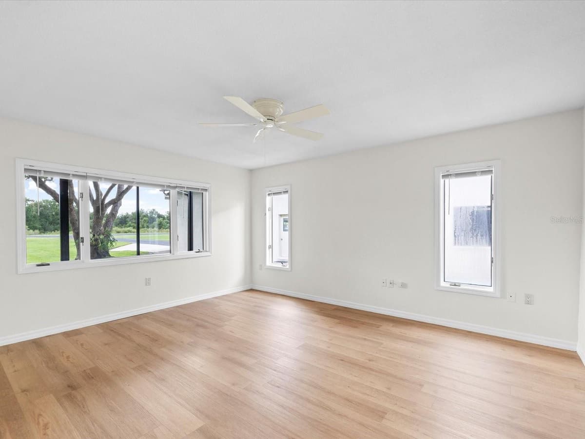 8720 AIRWAY BOULEVARD — photo 23 of 93