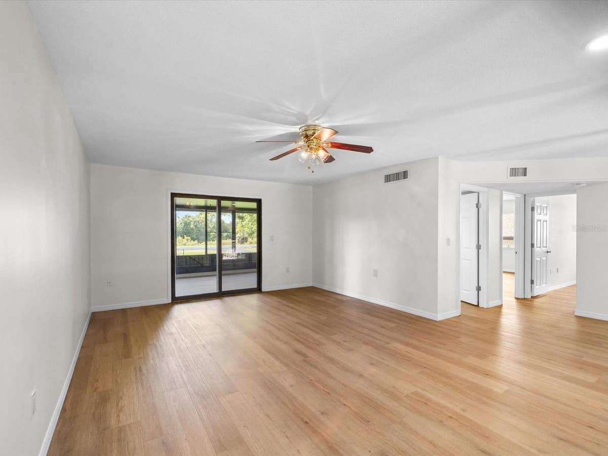 8720 AIRWAY BOULEVARD — photo 35 of 93