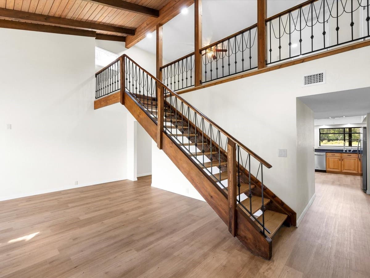 8720 AIRWAY BOULEVARD — photo 12 of 93