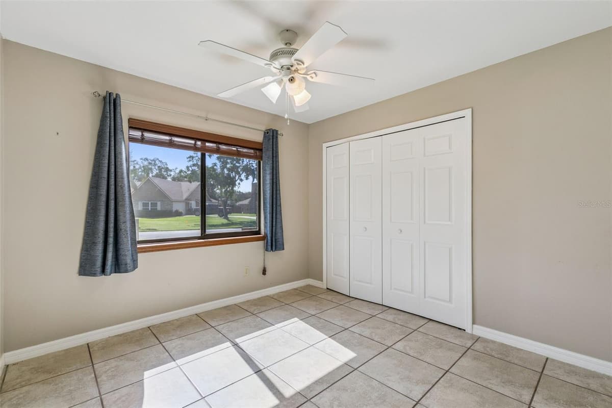 4 BASS LAKE DRIVE — photo 15 of 25