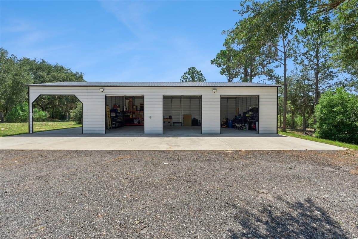 7739 CHERRY LAKE GROVES ROAD — photo 35 of 48