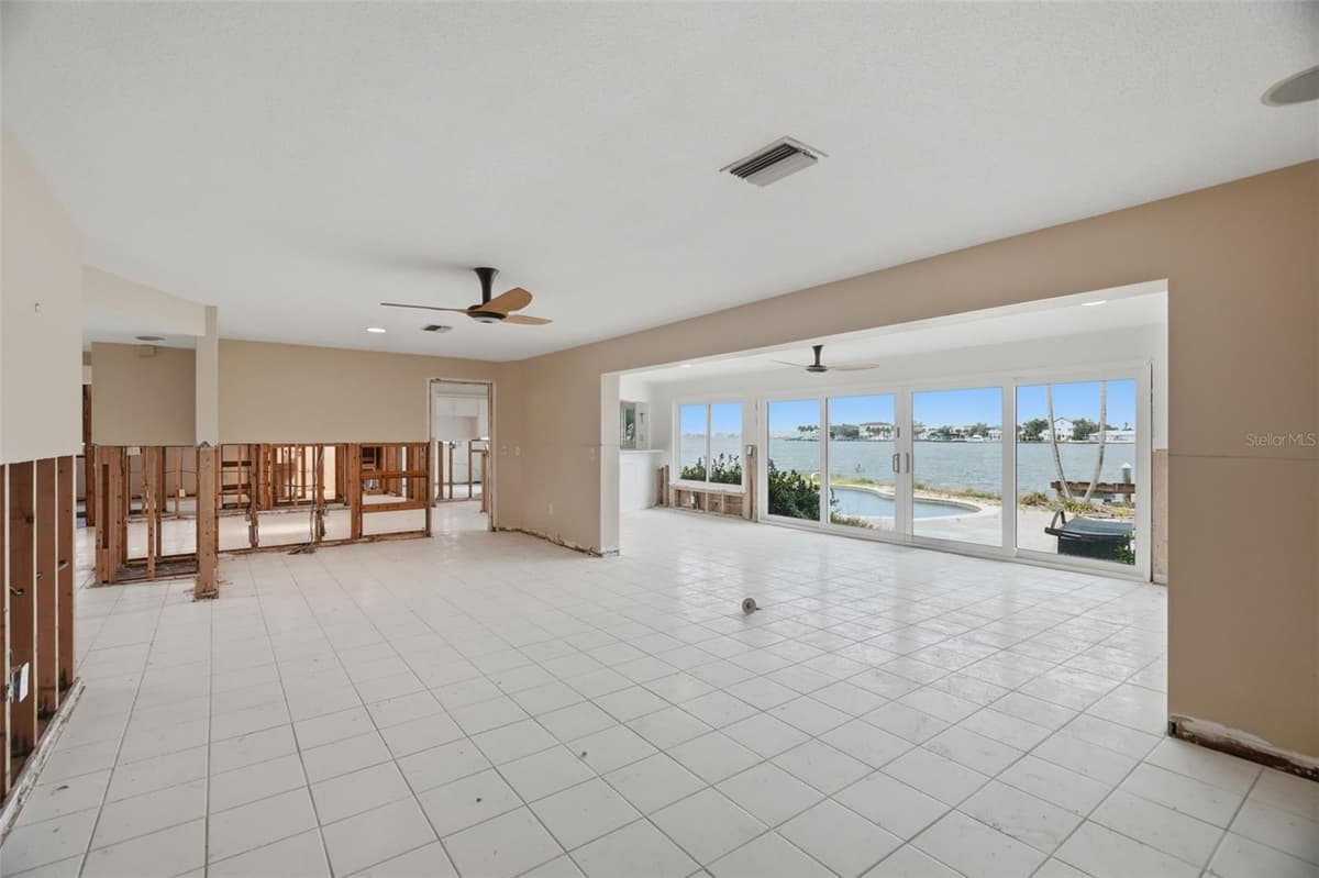 5810 BAHAMA WAY — photo 15 of 35