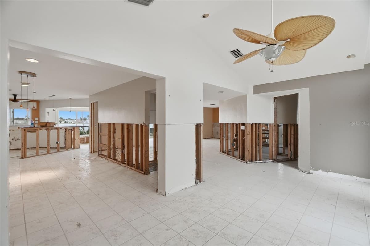 5810 BAHAMA WAY — photo 8 of 35