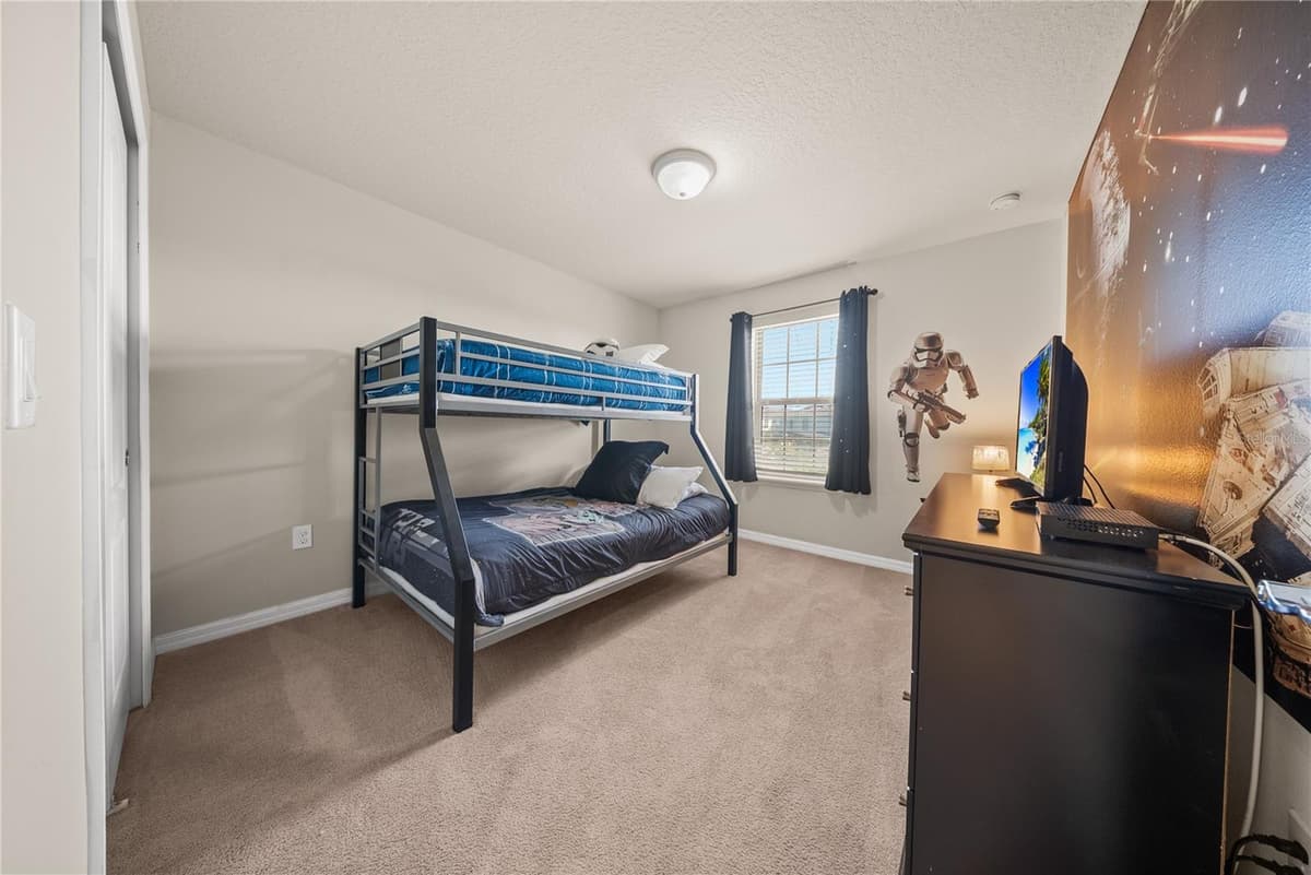 8904 PRAGUE WAY — photo 41 of 61
