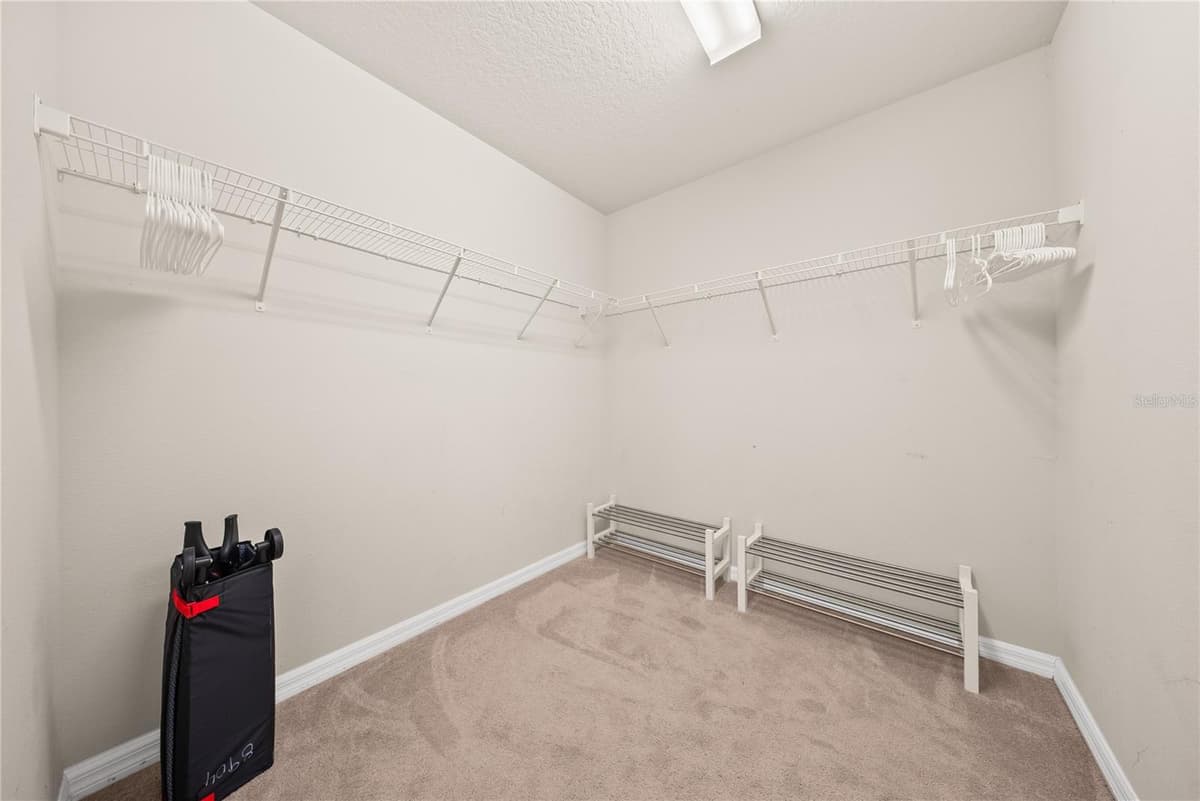 8904 PRAGUE WAY — photo 34 of 61