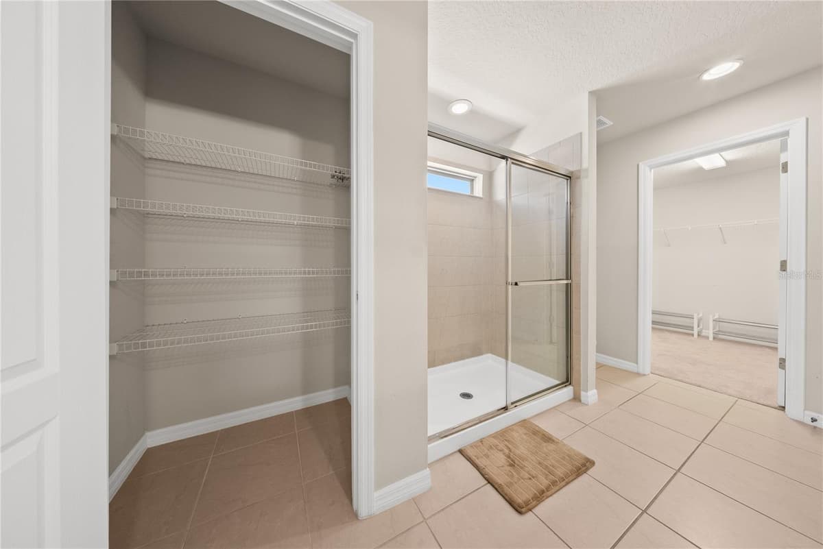 8904 PRAGUE WAY — photo 46 of 61