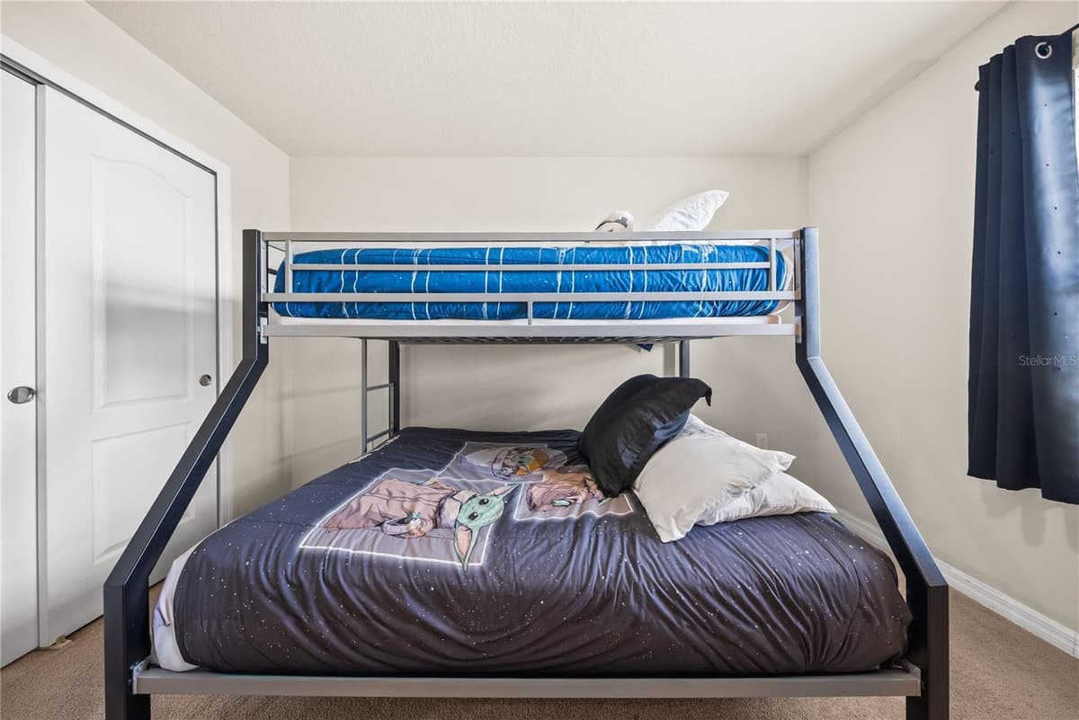 8904 PRAGUE WAY — photo 40 of 61