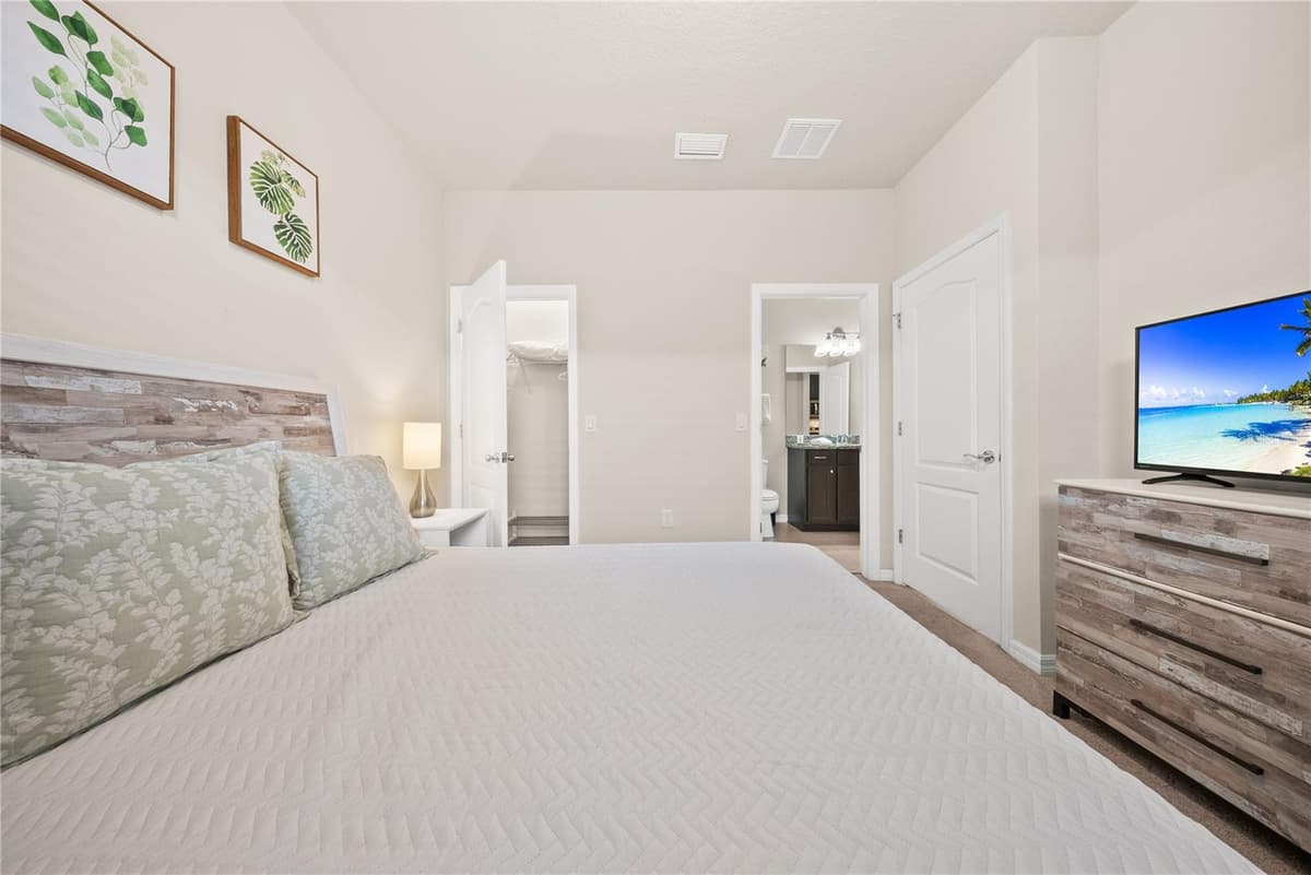 8904 PRAGUE WAY — photo 44 of 61