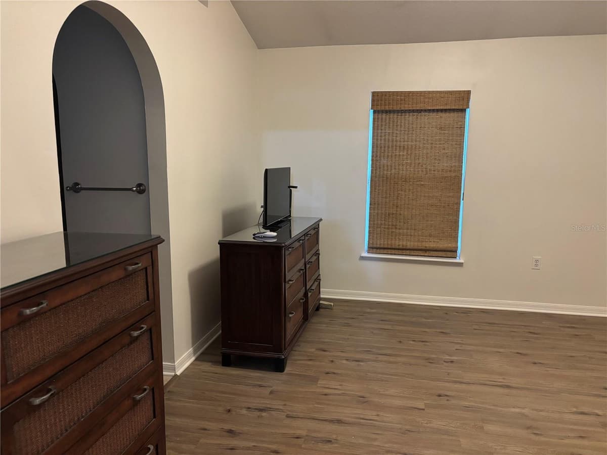304 MARION OAKS TRAIL — photo 9 of 20