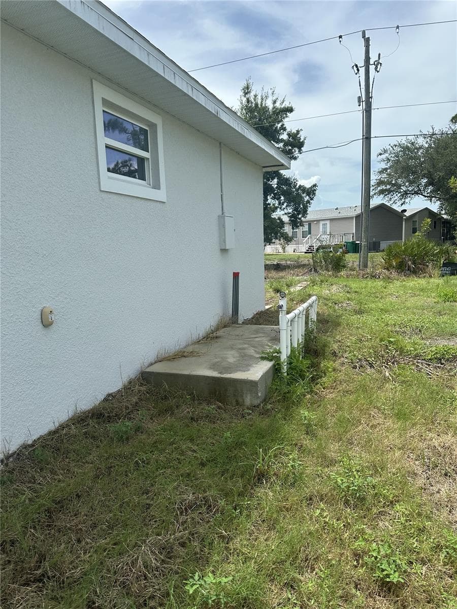9057 BANTRY BAY BOULEVARD — photo 14 of 17