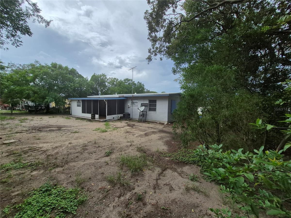6404 RYAN STREET — photo 4 of 17