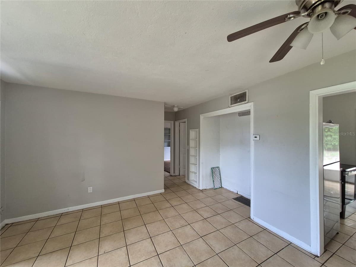 6404 RYAN STREET — photo 6 of 17
