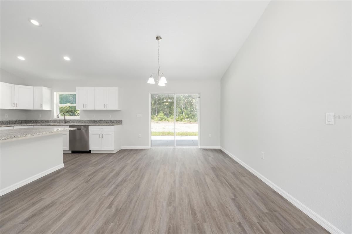 202 FISHER LOOP — photo 12 of 30