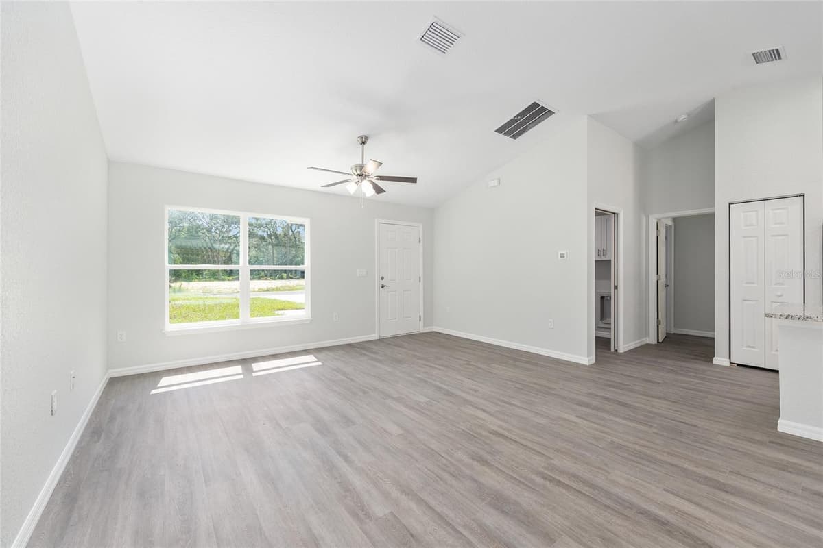 202 FISHER LOOP — photo 8 of 30