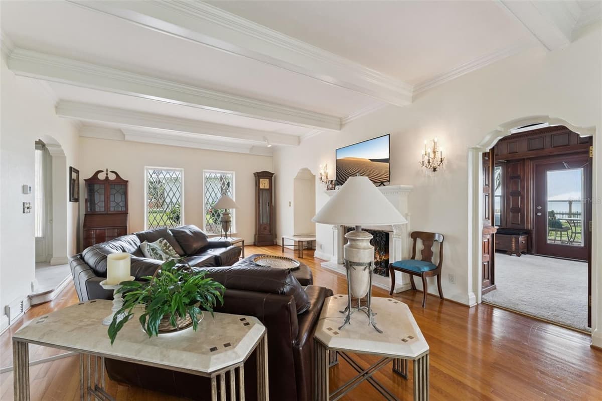 801 LAKE SHORE DRIVE — photo 6 of 64