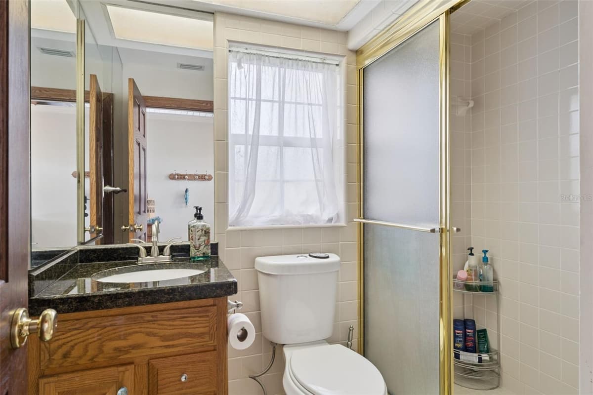 801 LAKE SHORE DRIVE — photo 33 of 64