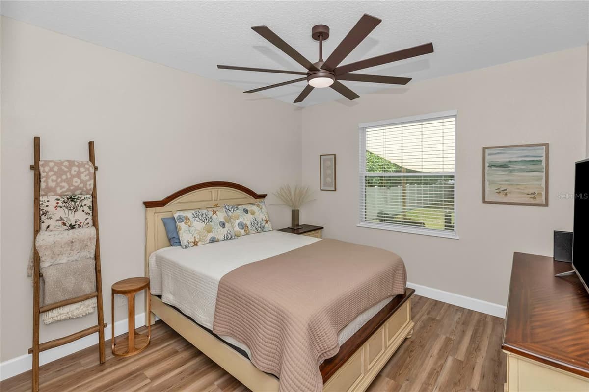1530 PERIWINKLE AVENUE — photo 19 of 26