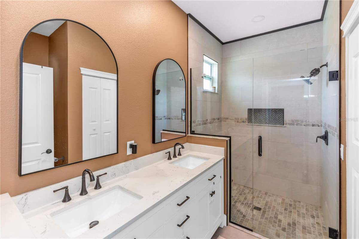 1530 PERIWINKLE AVENUE — photo 14 of 26