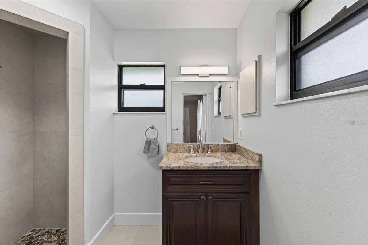 4872 HAWKSHEAD PARK — photo 40 of 100