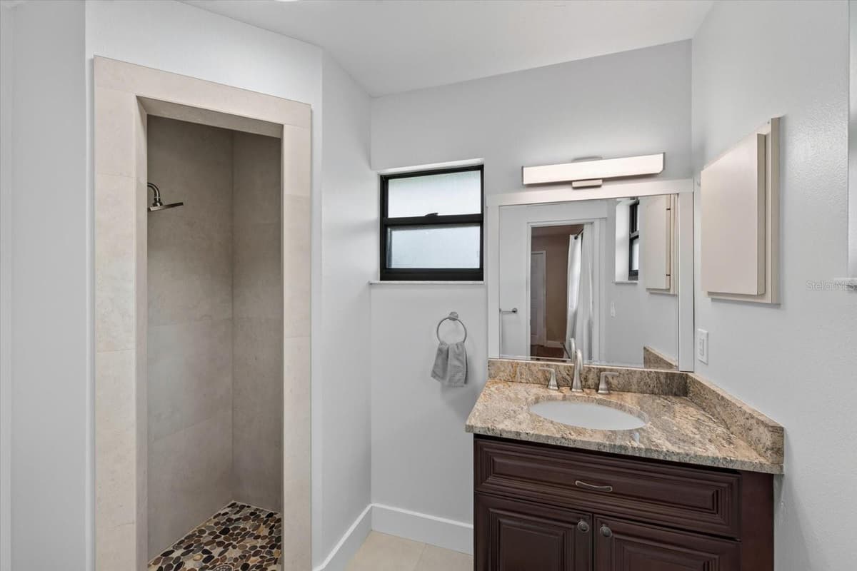 4872 HAWKSHEAD PARK — photo 39 of 100